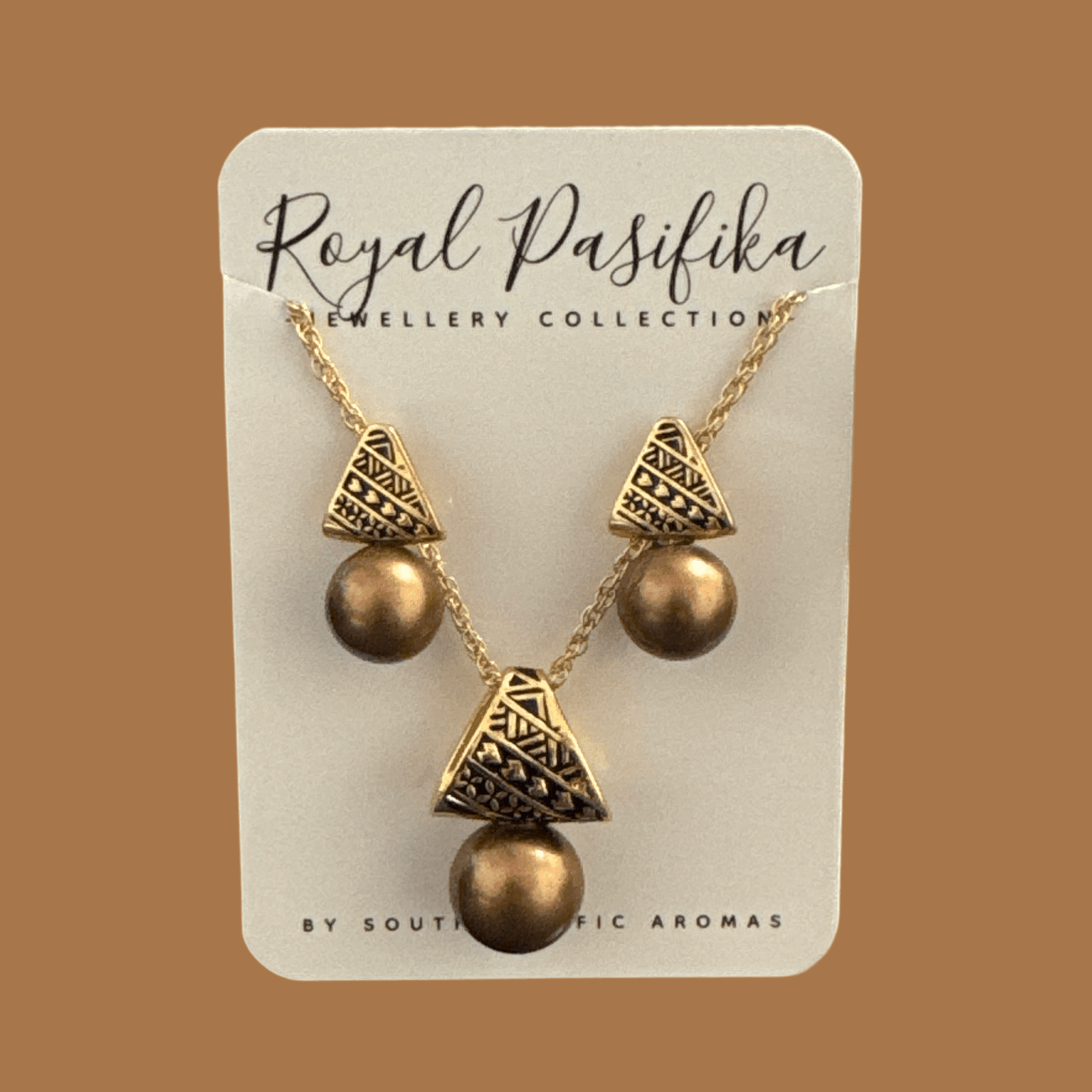 SALE - $22.50 Gold Plated Island Patterned & Coloured Pearl 2pc Set - Image 7