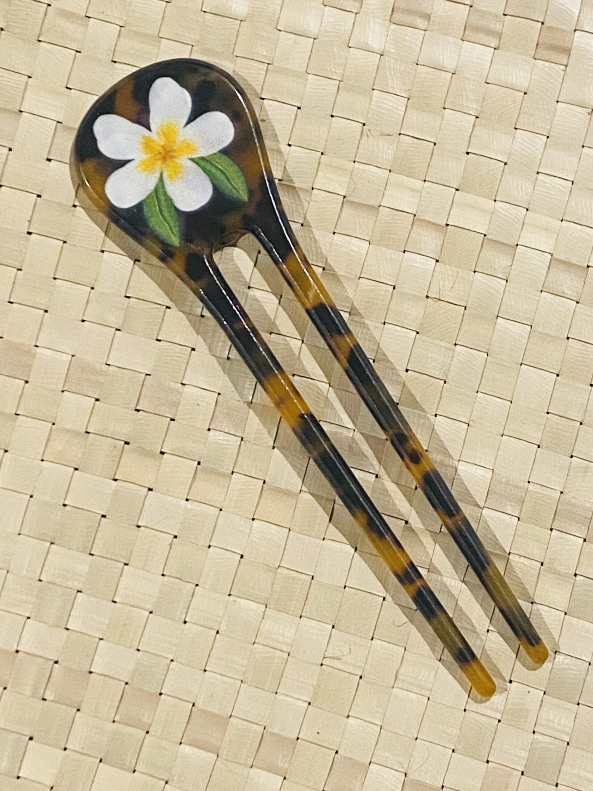 SALE - $6.00 Rounded Tip Faux Turtle Shell Hair Pin with Island Designs - Image 6