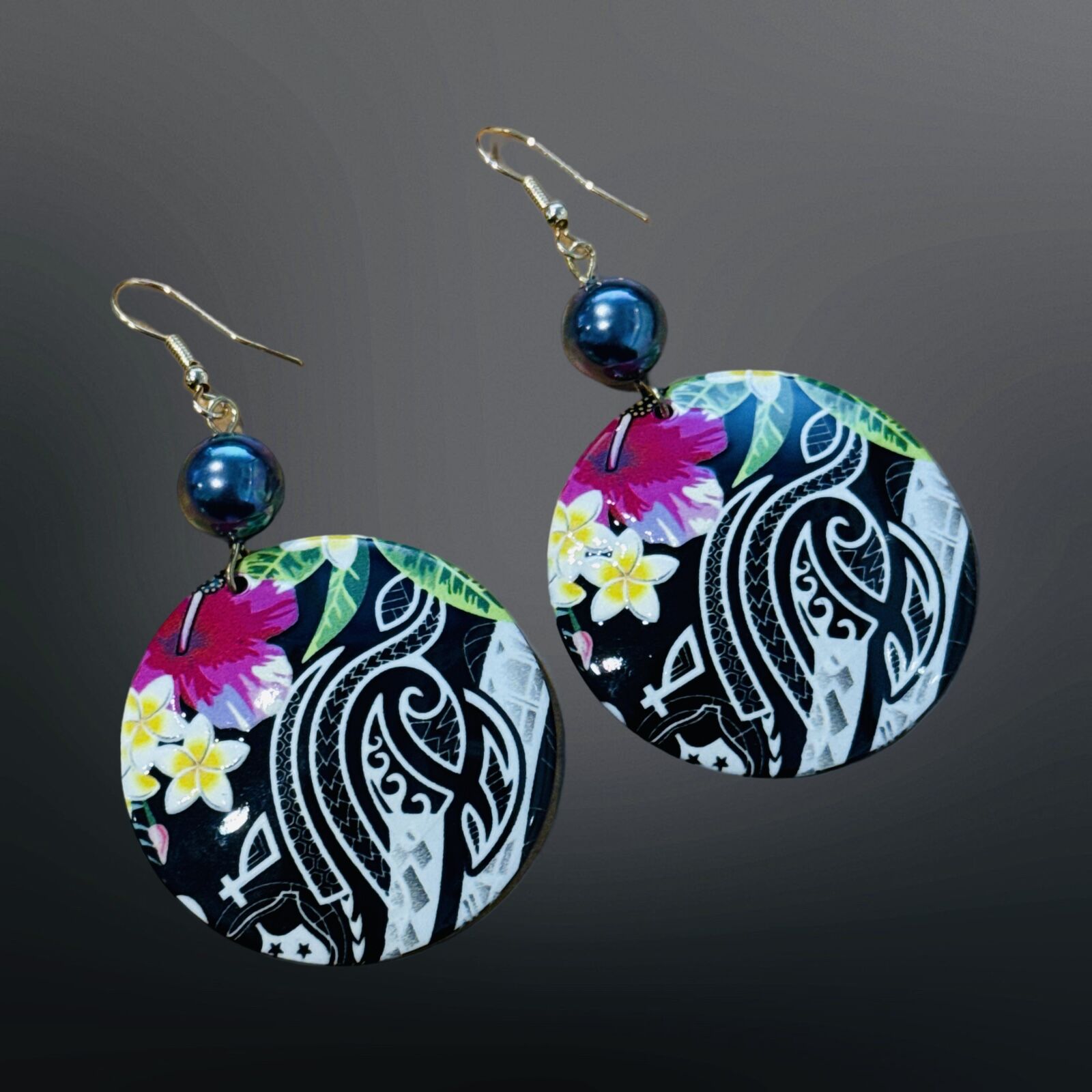 SALE - $8.50 Round Cook Island Pattern Print Earrings - Image 2